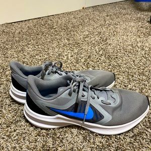Nike Men’s running shoes